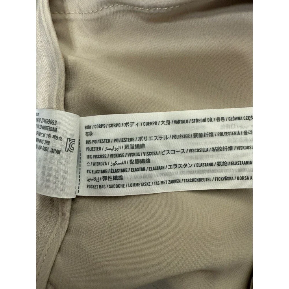 Abercrombie & Fitch Sloane Low Rise Tailored Shorts in Taupe Size 18